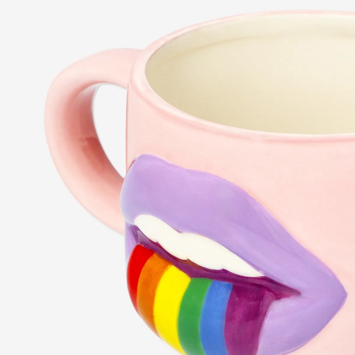 Flying Tiger Mugg. 420 ml^ Happy Pride!|Bordsserviser