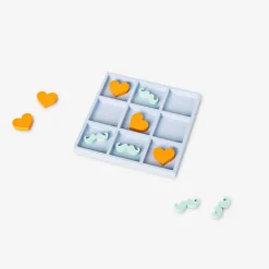 Flying Tiger Tic-tac-toe mustasch- och hjärt-tema^Barn Familjespel|Traditionella Brädspel